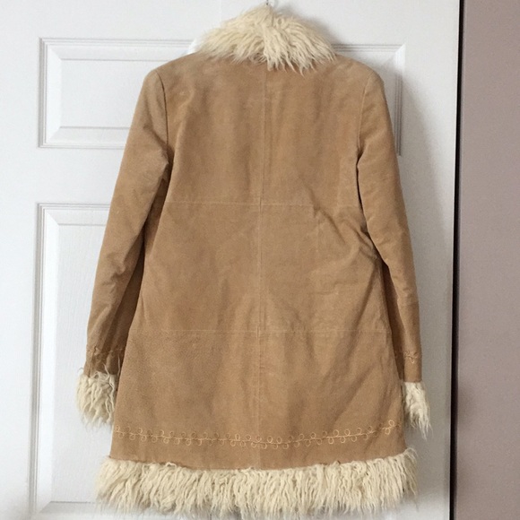 H&G Outerwear | Suede Coat - Picture 6 of 7